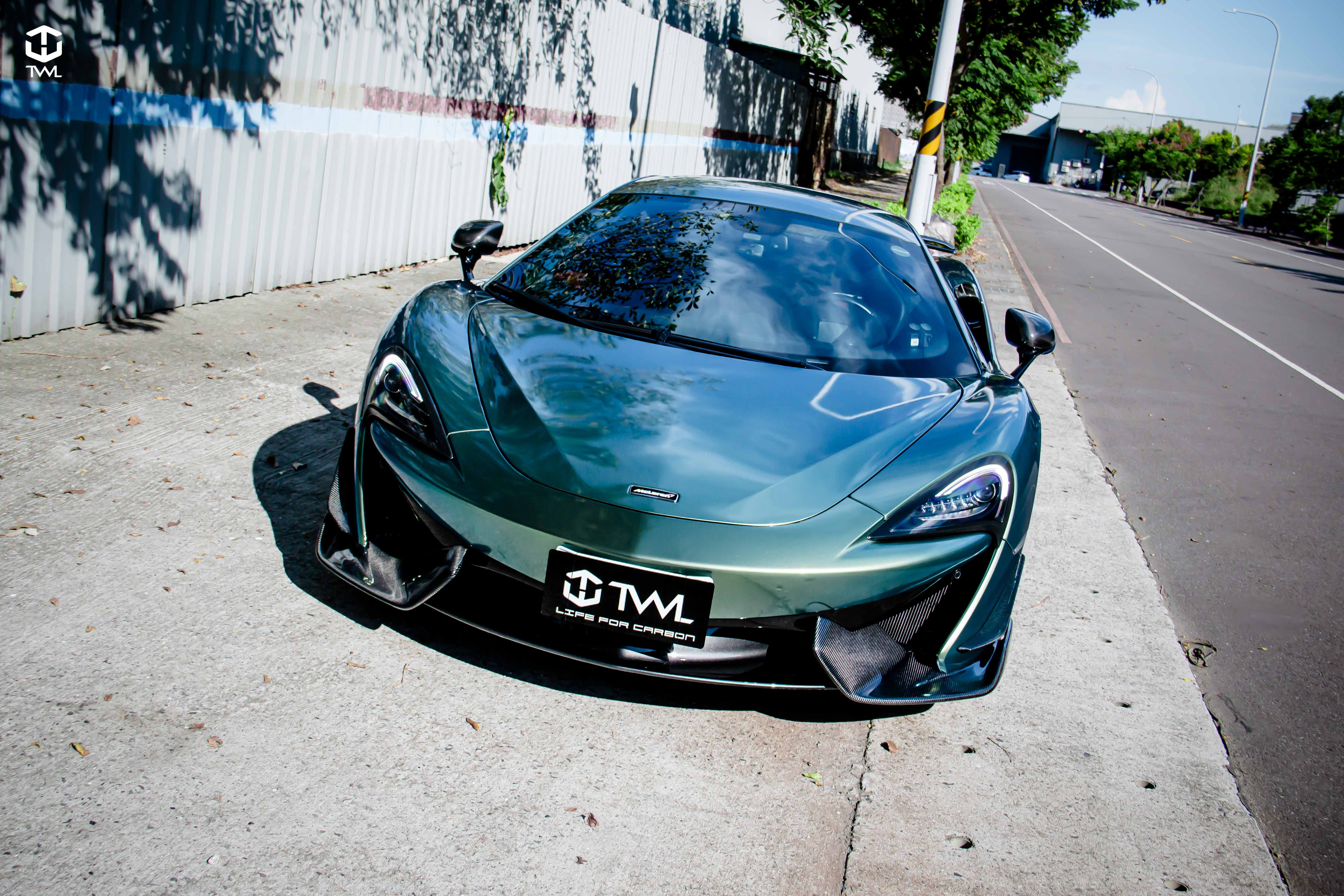 McLaren 570S｜ 碳纖維後下擾流板