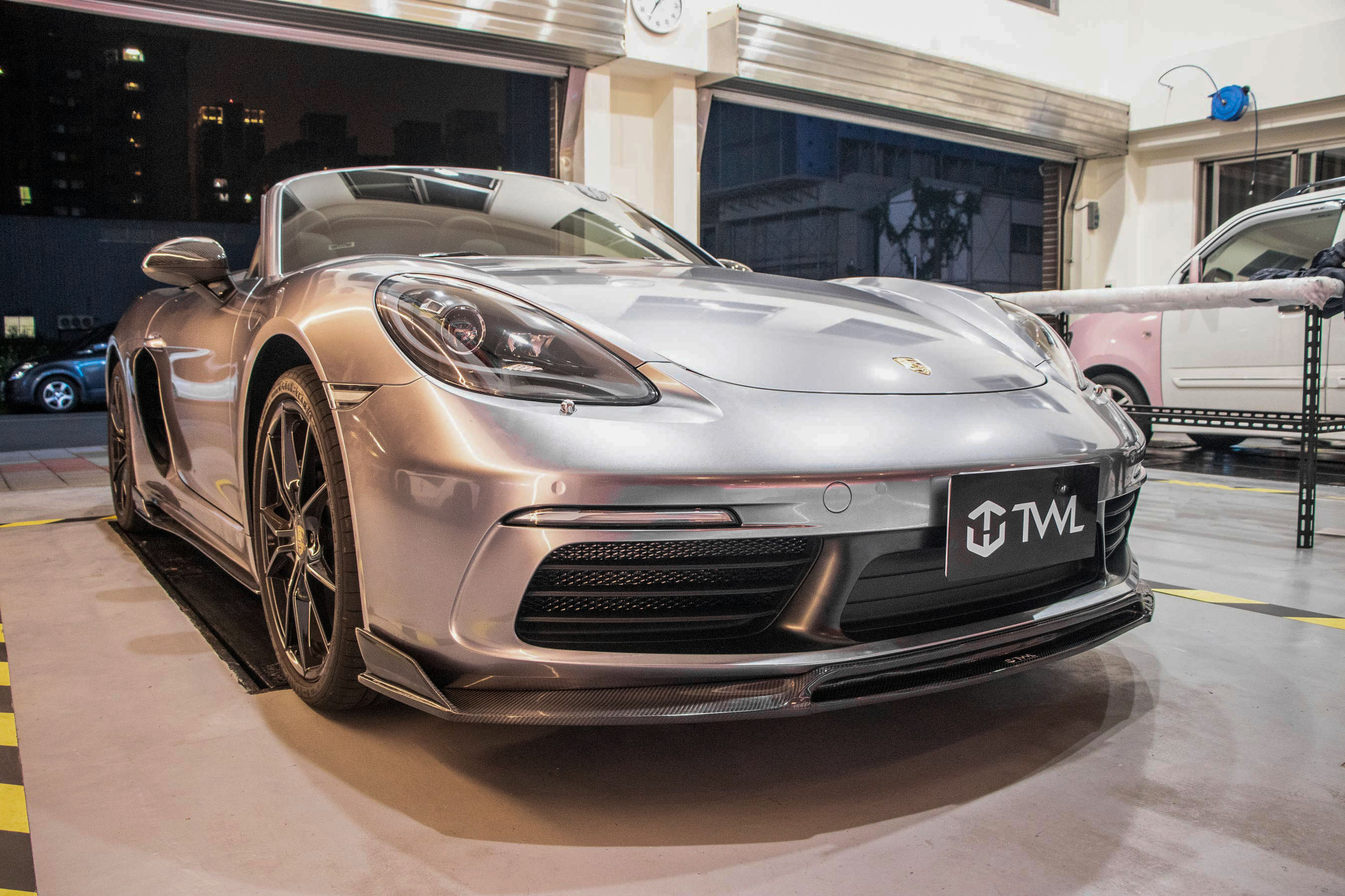 Porsche 718 Boxster 碳纖維前下擾流板｜台灣製造設計｜頂級卡夢套件